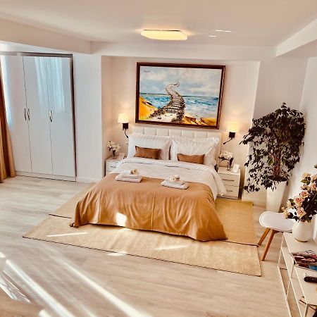 Leo'S Apartments Tirana Garden View Agim Kadrimi エクステリア 写真